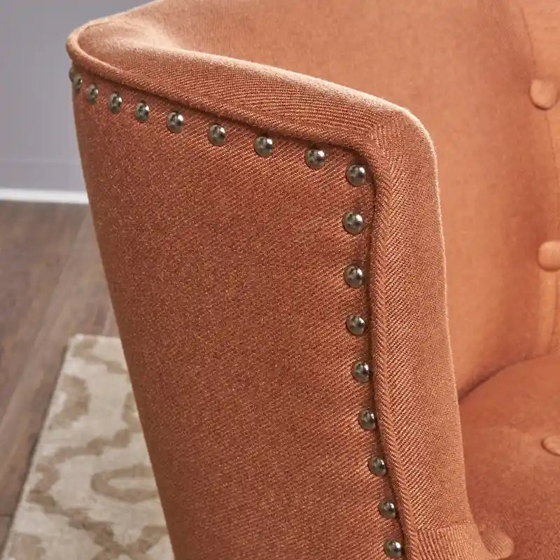 Fauteuil d'appoint rembourré avec clous décoratifs