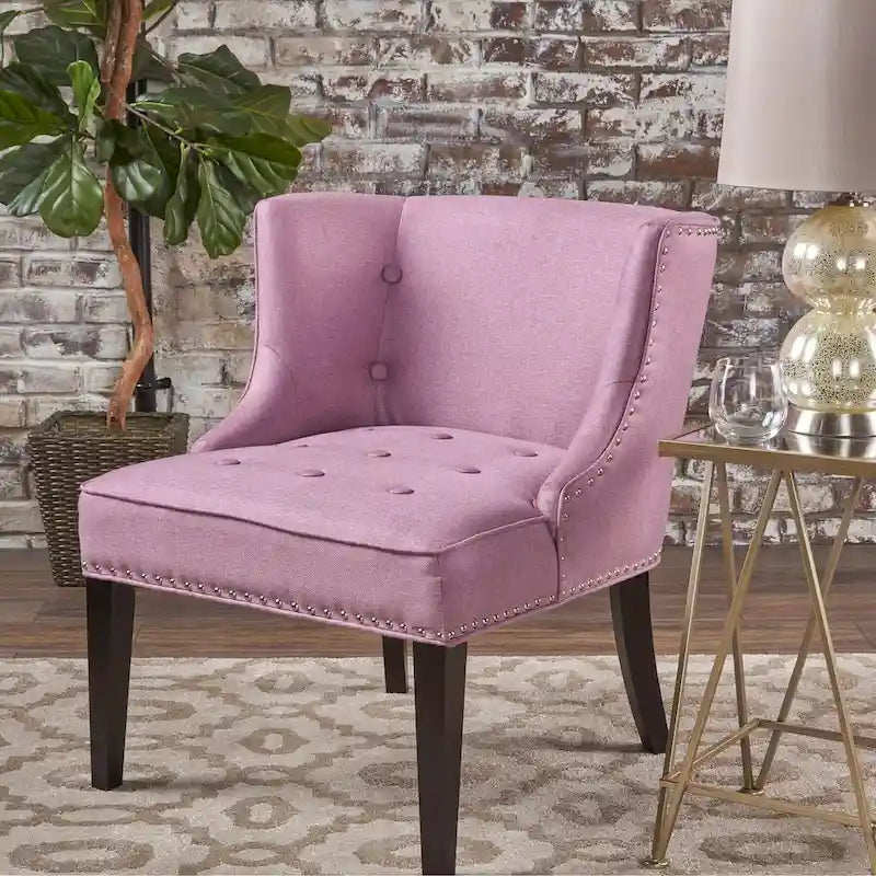 Fauteuil d'appoint rembourré avec clous décoratifs