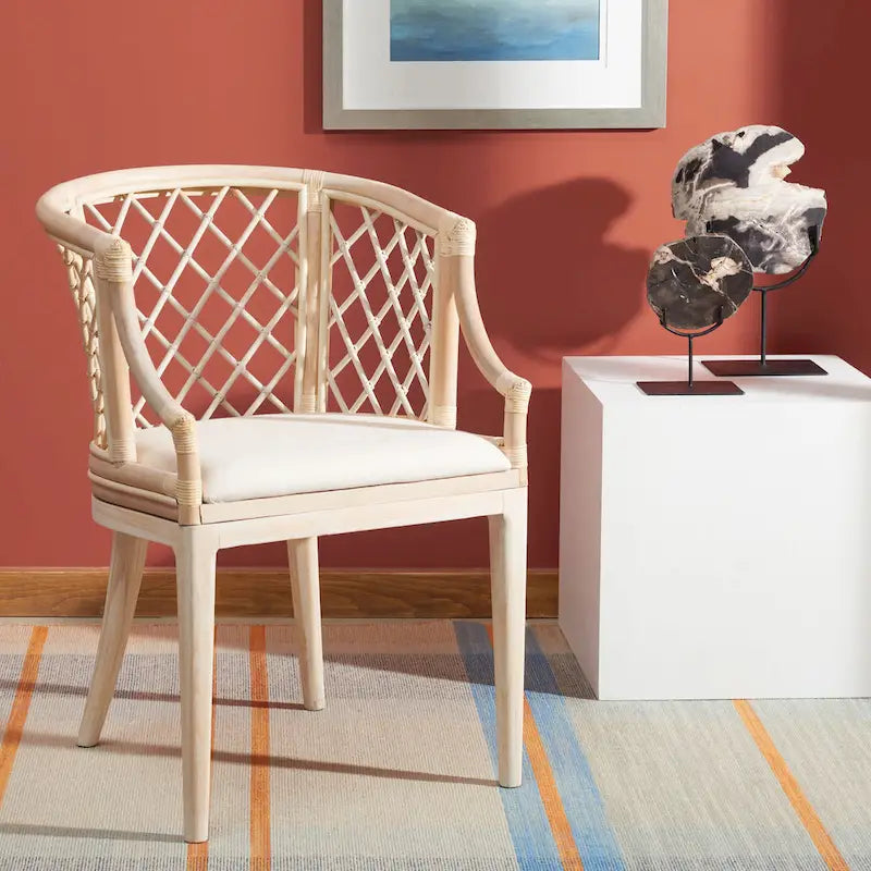 Fauteuil en rotin tressé avec coussin amovible