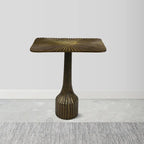 Table d'appoint — Piétement cannelé, Plateau carré, Finition laiton